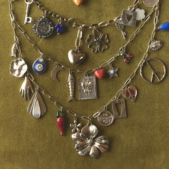 Free People Maxamillion Charm Necklace Flower Power - Picture 7 of 10